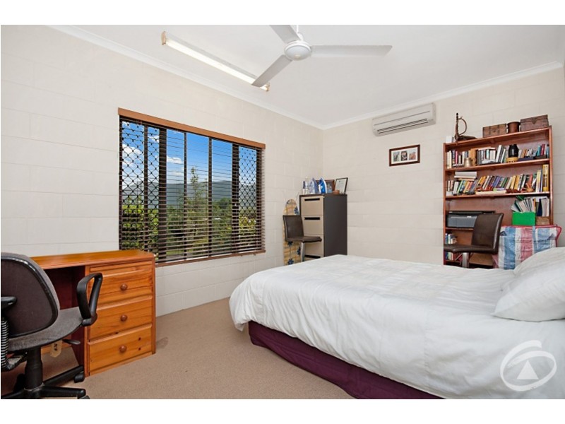 3 Coleus Court, Mooroobool QLD 4870