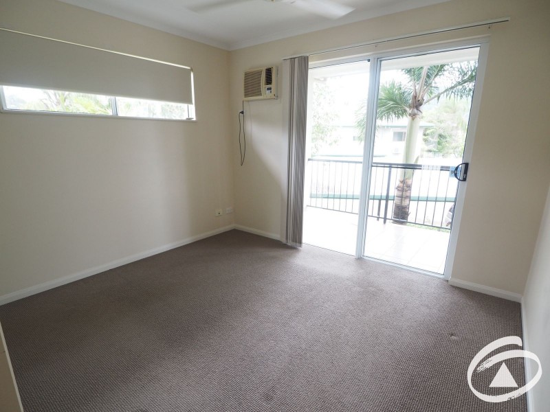 204/6 Marella Close, Manoora QLD 4870