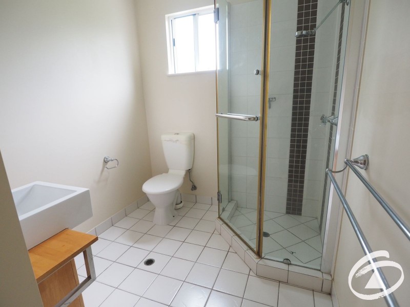 204/6 Marella Close, Manoora QLD 4870