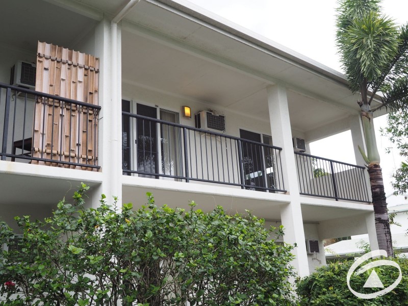 204/6 Marella Close, Manoora QLD 4870