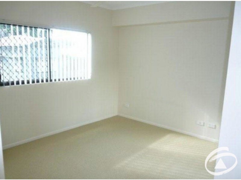 123/11-15 Charlekata Close, Freshwater QLD 4870