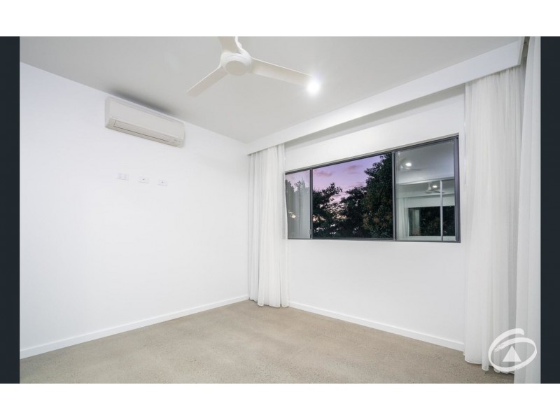 6A Diamond Close, Stratford QLD 4870
