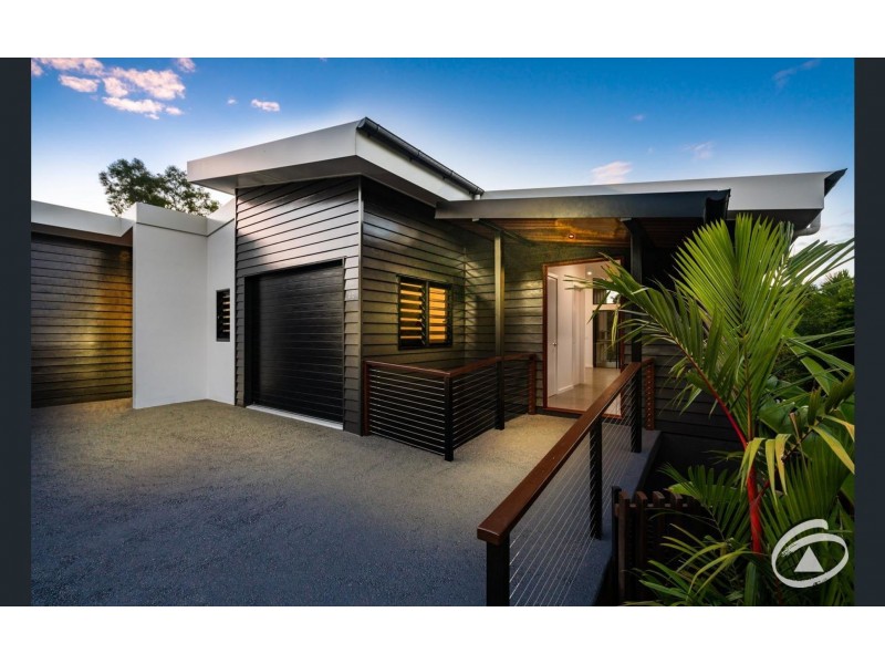 6A Diamond Close, Stratford QLD 4870