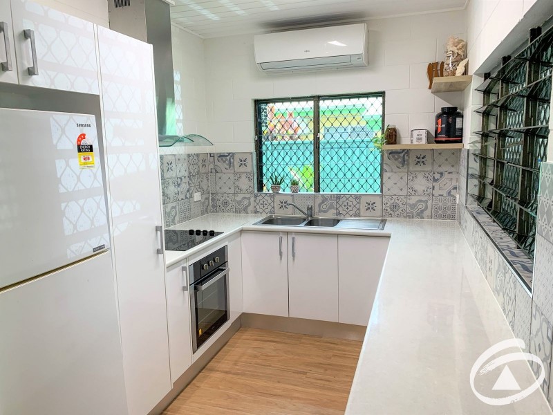 2/253 Pease Street,, Edge Hill QLD 4870