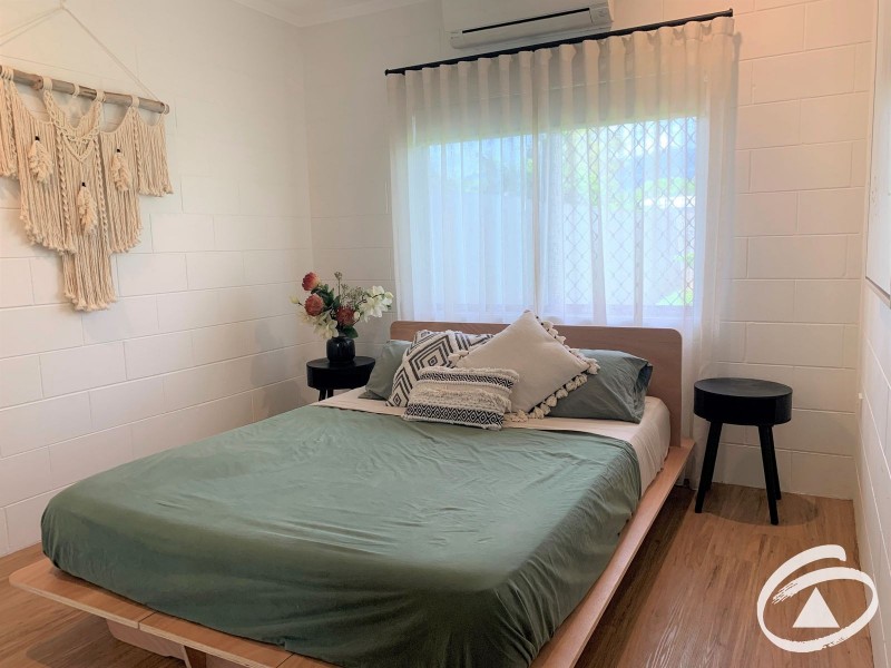 2/253 Pease Street,, Edge Hill QLD 4870