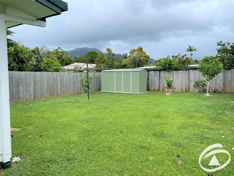 2/253 Pease Street,, Edge Hill QLD 4870