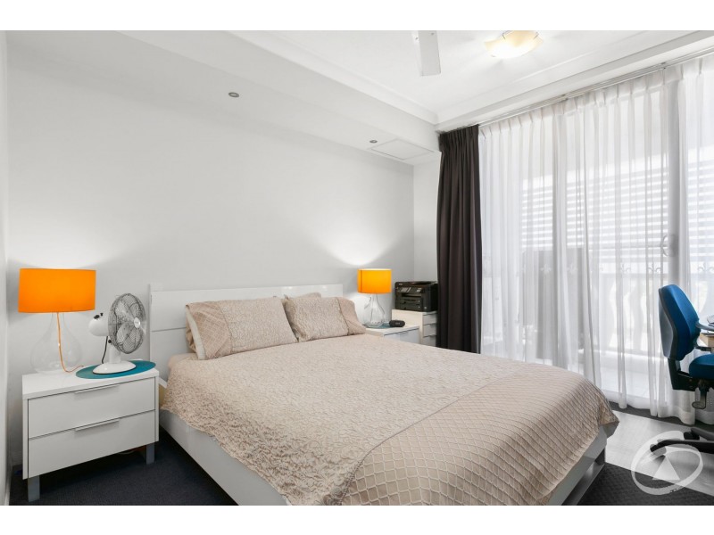 1301/123-131 Grafton Street, Cairns City QLD 4870