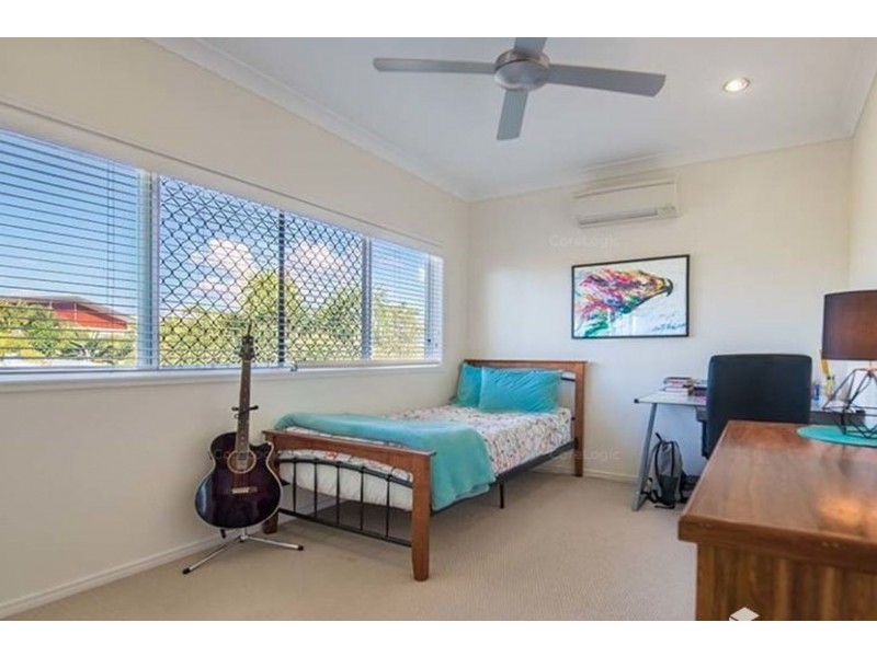48 Harbour Drive, Trinity Park QLD 4879