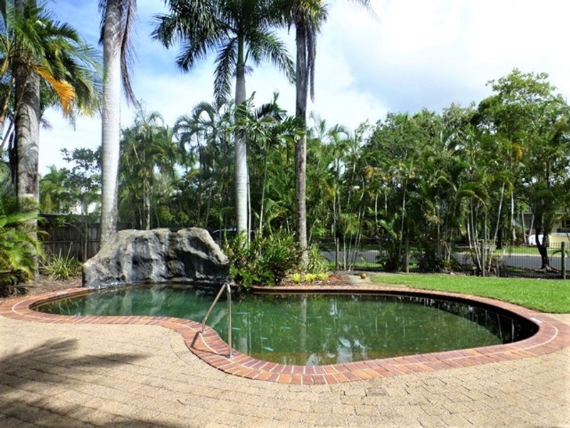 12/16-18 Springfield Crescent, Manoora QLD 4870