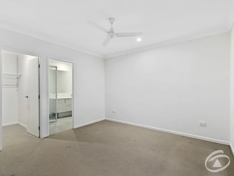 2/7 Eagleview Place, Smithfield QLD 4878