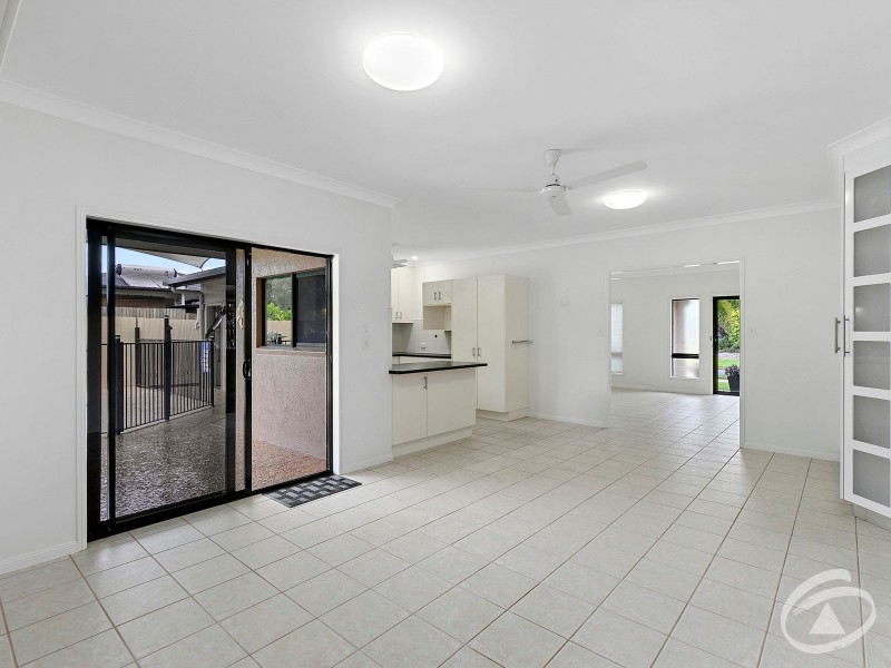 14 Lillipilli Street, Redlynch QLD 4870