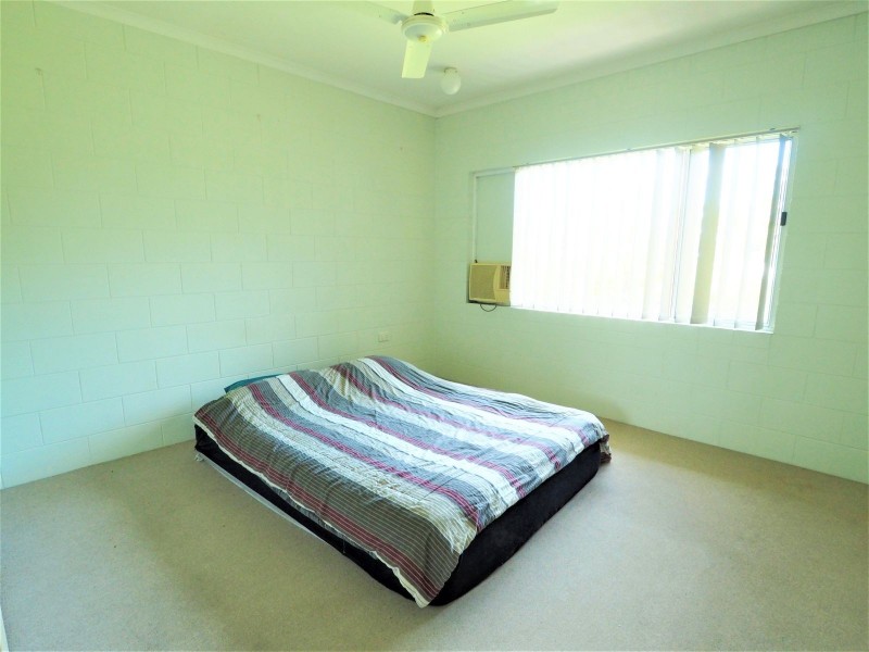 3/4 Atlantic Close, White Rock QLD 4868