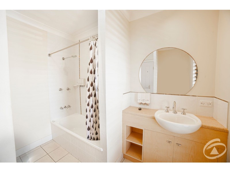 19/232 Grafton Street, Cairns North QLD 4870