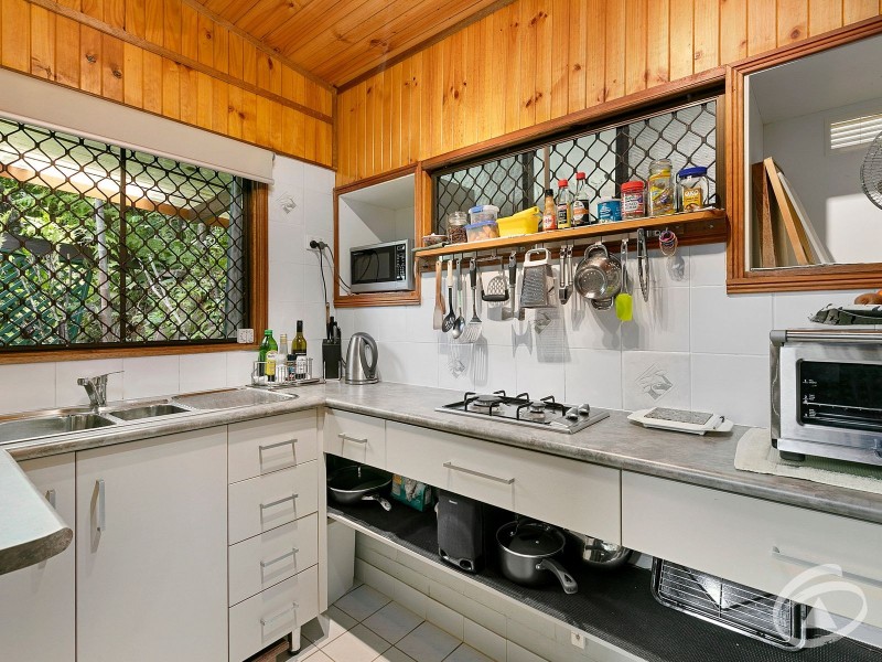 134-148 Stanton Road, Smithfield QLD 4878