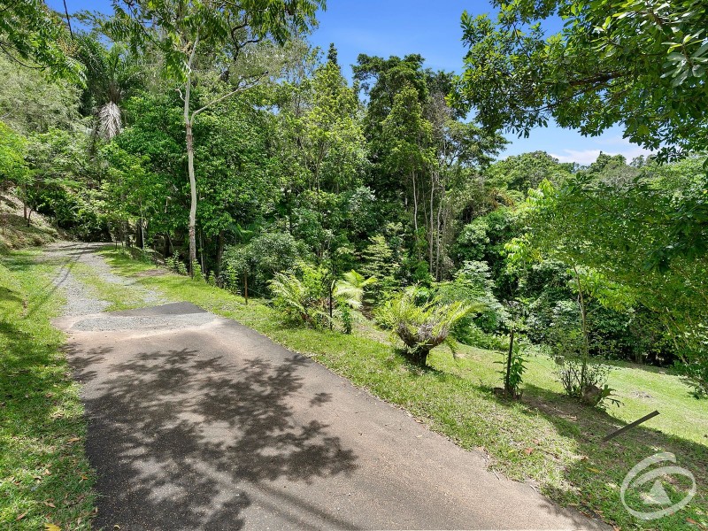 134-148 Stanton Road, Smithfield QLD 4878