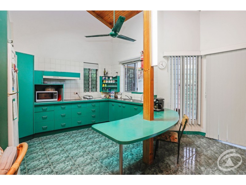 2-4 Knight Road, Smithfield QLD 4878