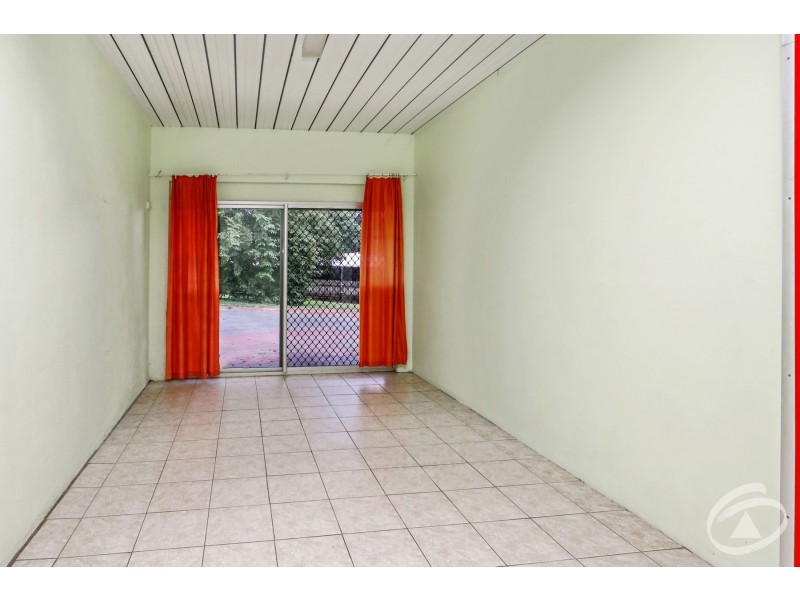 2-4 Knight Road, Smithfield QLD 4878