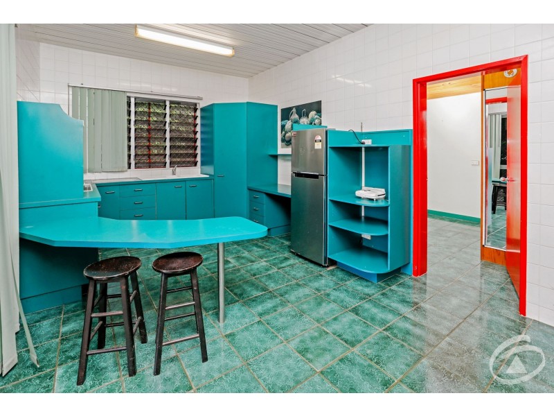 2-4 Knight Road, Smithfield QLD 4878