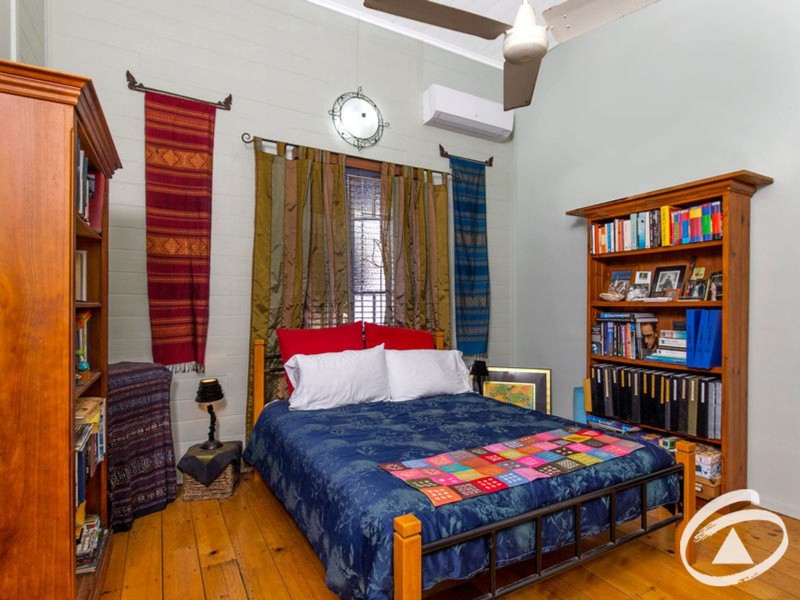 53 Moody Street, Mooroobool QLD 4870