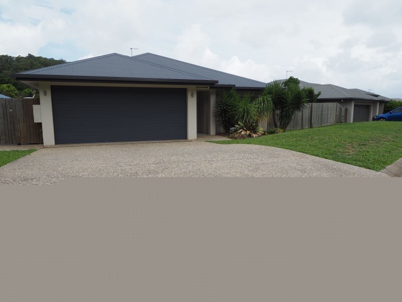 24 Rainbow Street, Kanimbla QLD 4870