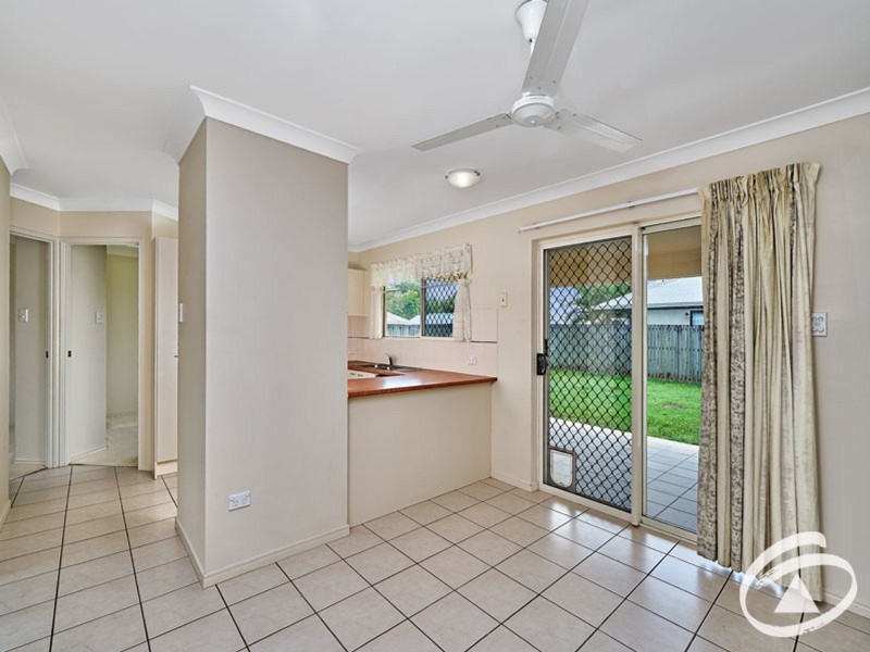 8 Mayne Street, Bentley Park QLD 4869