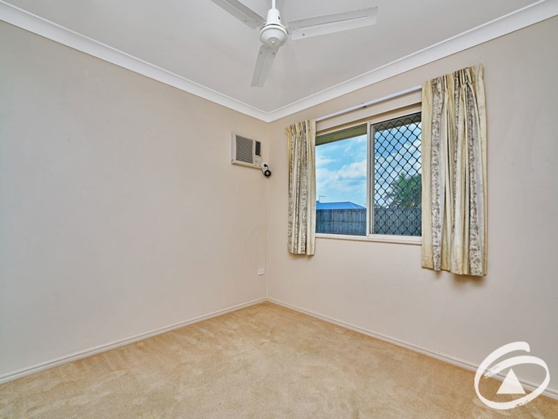8 Mayne Street, Bentley Park QLD 4869