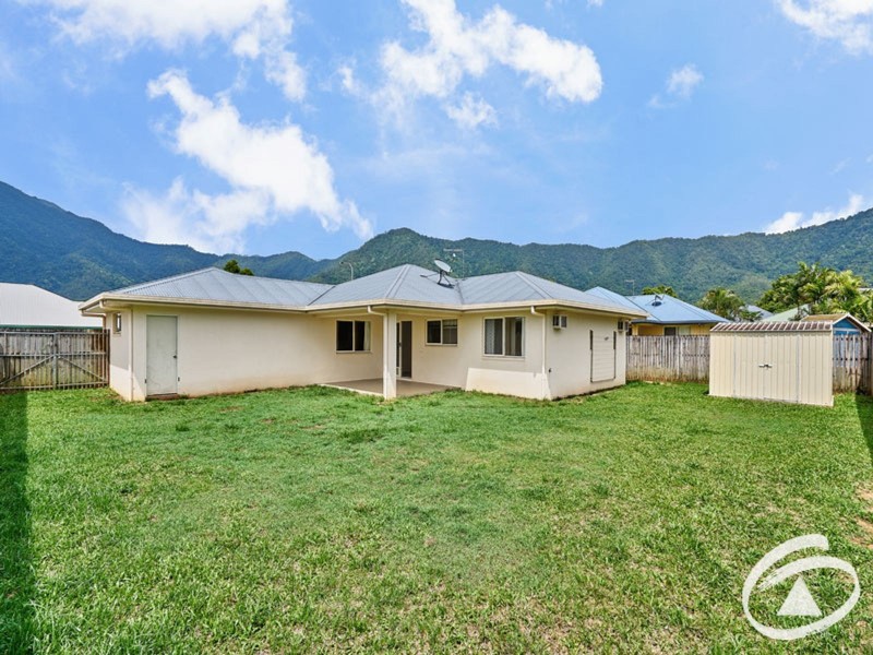 8 Mayne Street, Bentley Park QLD 4869