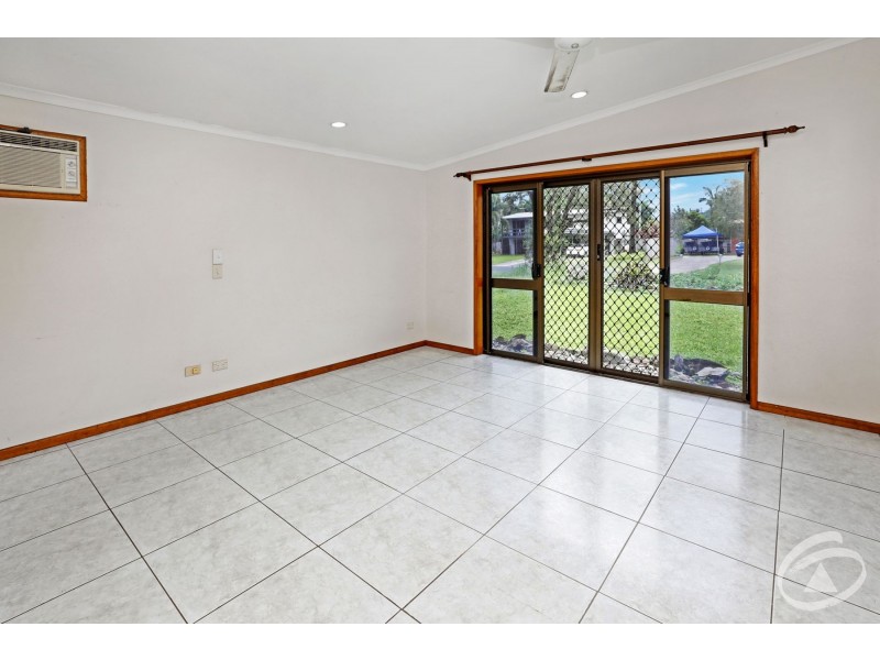 10 Pennine Close, Smithfield QLD 4878