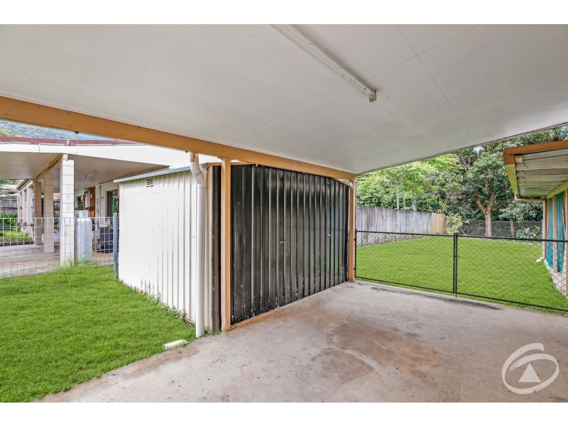 10 Pennine Close, Smithfield QLD 4878