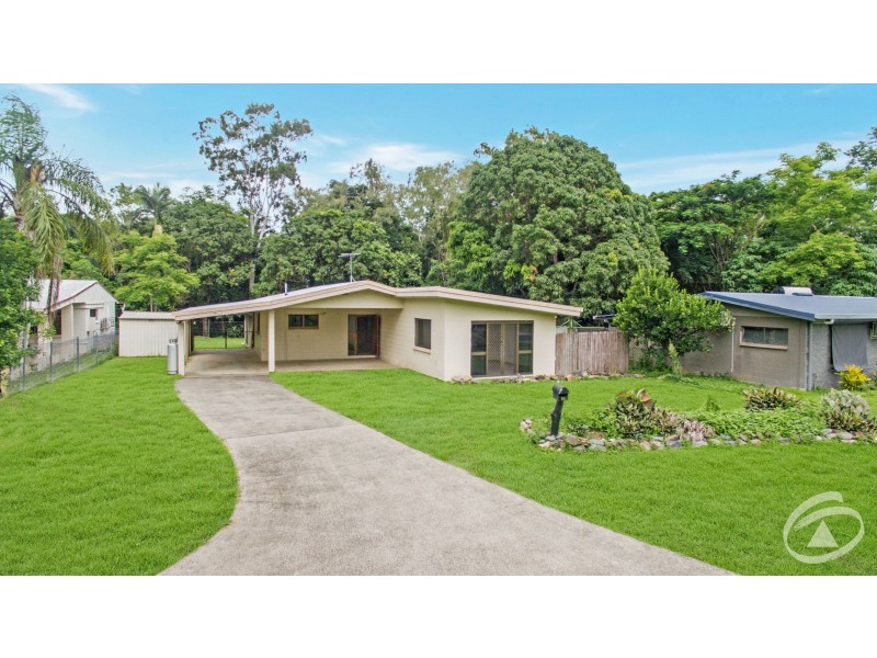 10 Pennine Close, Smithfield QLD 4878