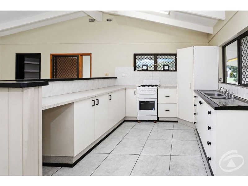 10 Pennine Close, Smithfield QLD 4878