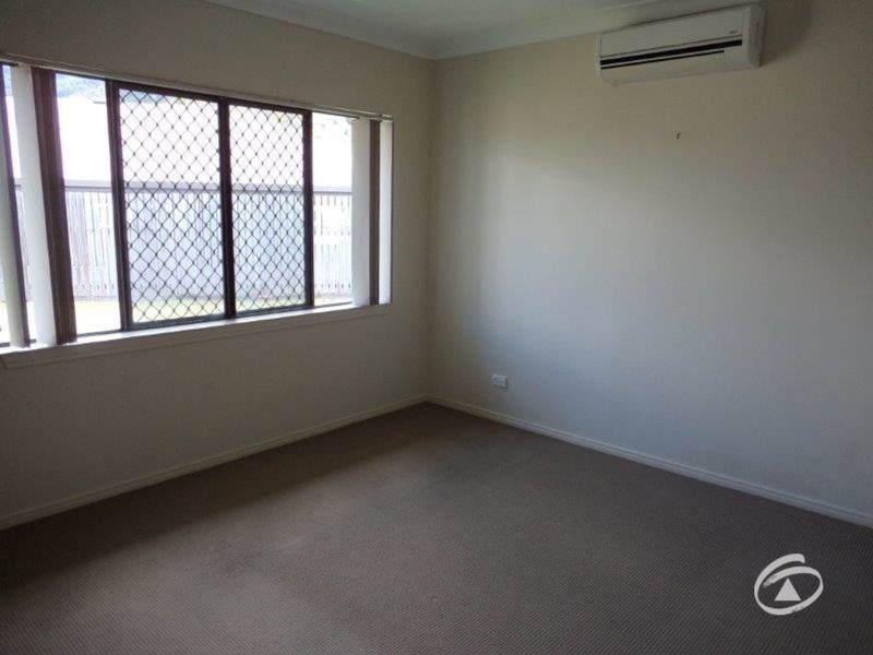 50 Sunbird Drive, Woree QLD 4868