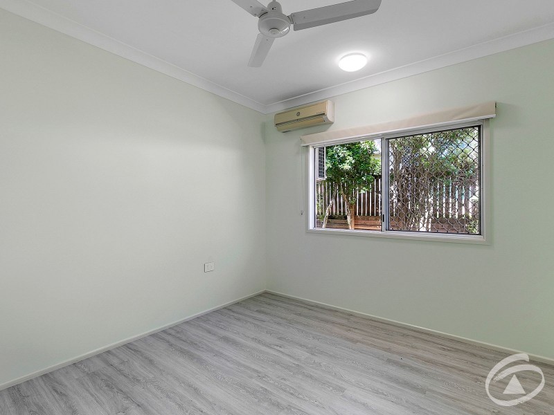 4 Clohesy Court, Kanimbla QLD 4870