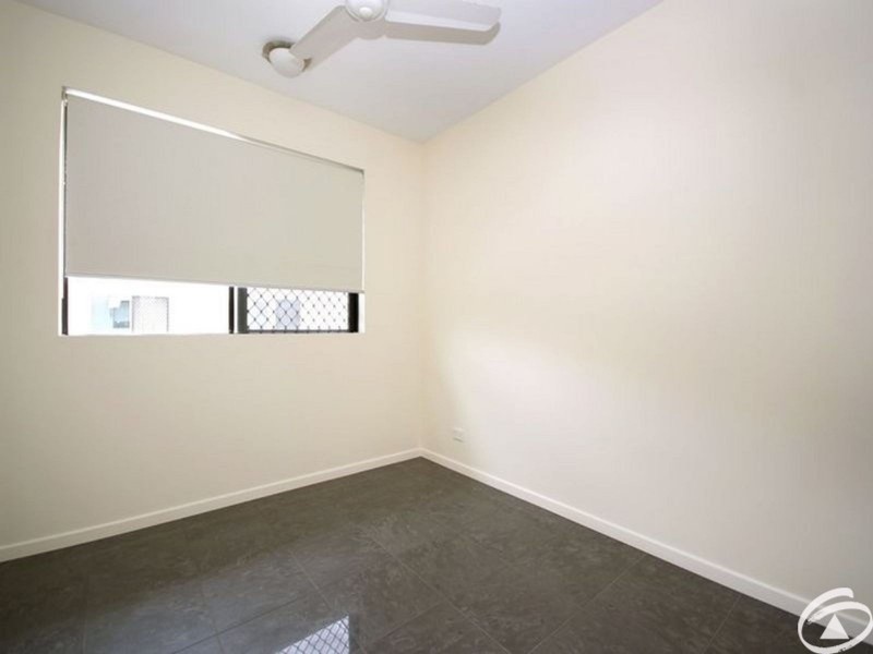 19/351 Lake Street, Cairns North QLD 4870