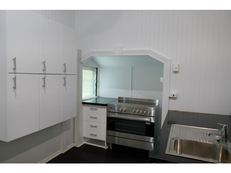 193 Bunda Street, Parramatta Park QLD 4870