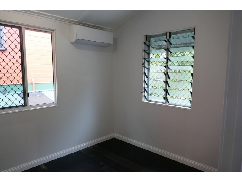 193 Bunda Street, Parramatta Park QLD 4870