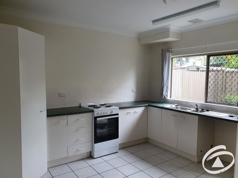4/3 Miles Street, Manoora QLD 4870