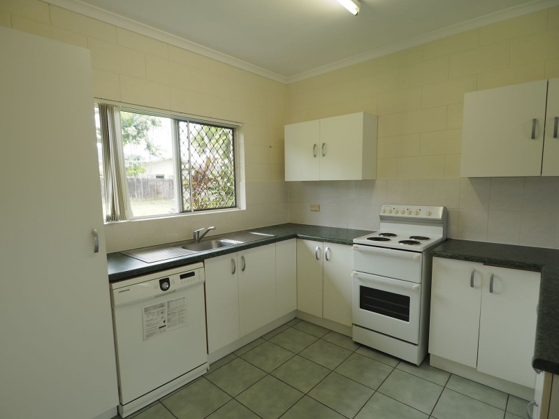 71 McLaughlin Road, Bentley Park QLD 4869