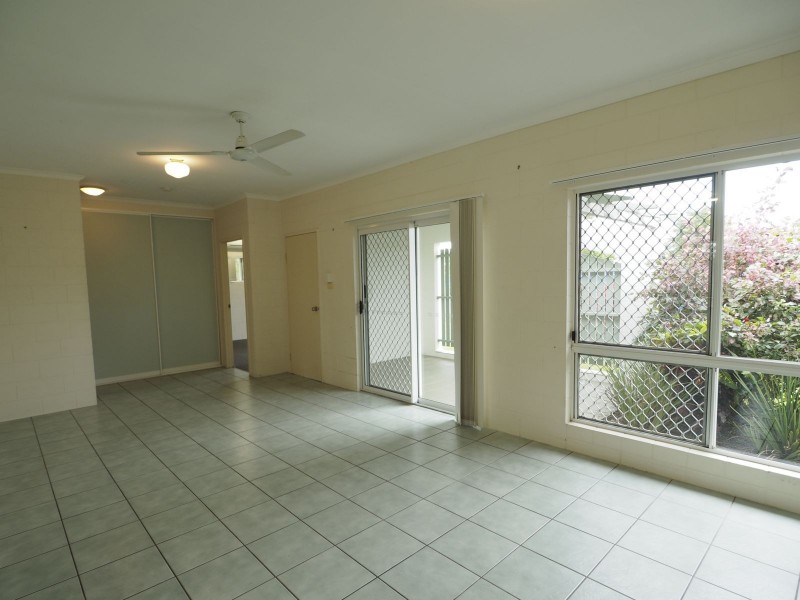 71 McLaughlin Road, Bentley Park QLD 4869