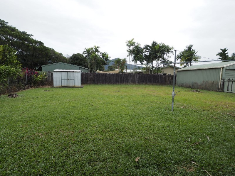 71 McLaughlin Road, Bentley Park QLD 4869