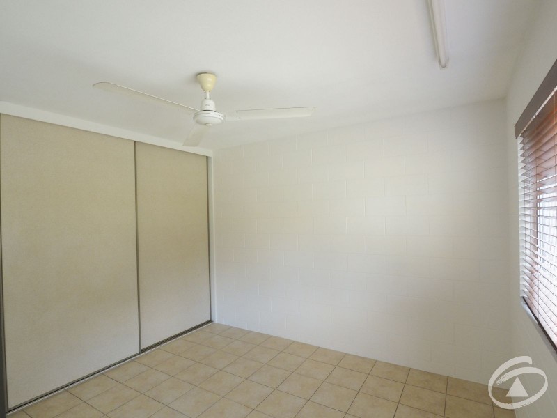 4/38-44 Boland Street, Westcourt QLD 4870