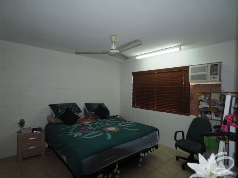 4/38-44 Boland Street, Westcourt QLD 4870