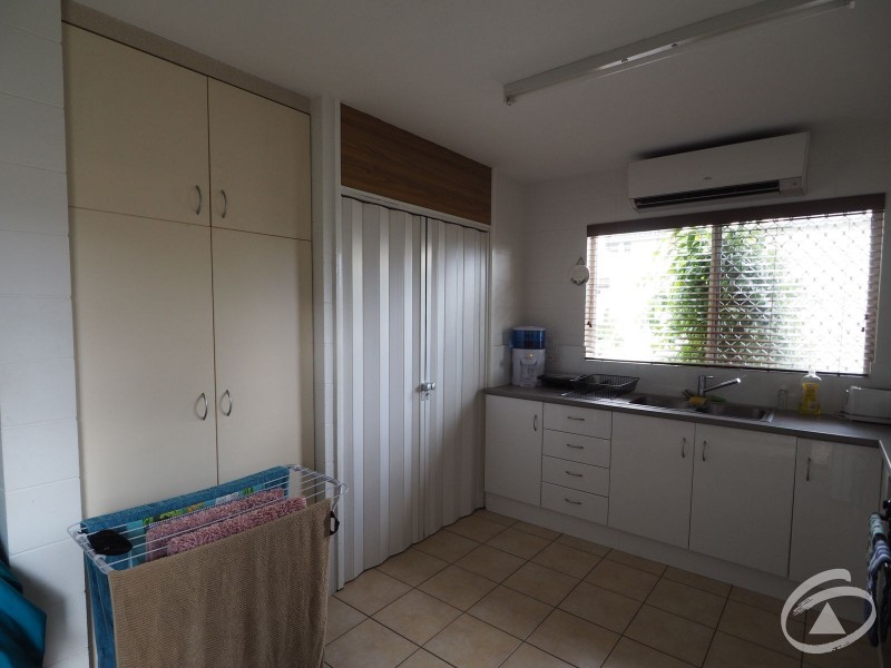 4/38-44 Boland Street, Westcourt QLD 4870