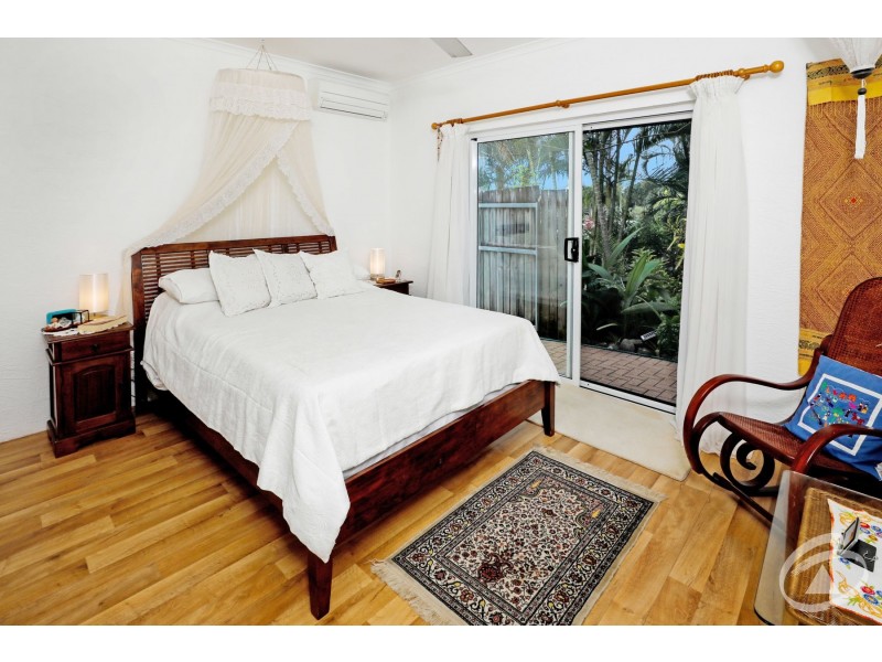 25 Carramar Crescent, Caravonica QLD 4878