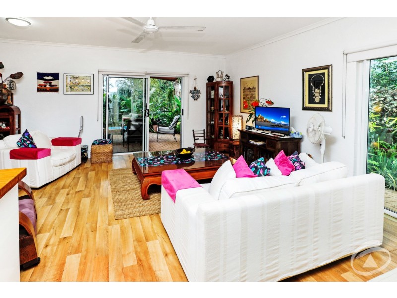 25 Carramar Crescent, Caravonica QLD 4878