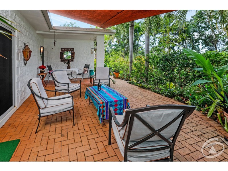 25 Carramar Crescent, Caravonica QLD 4878