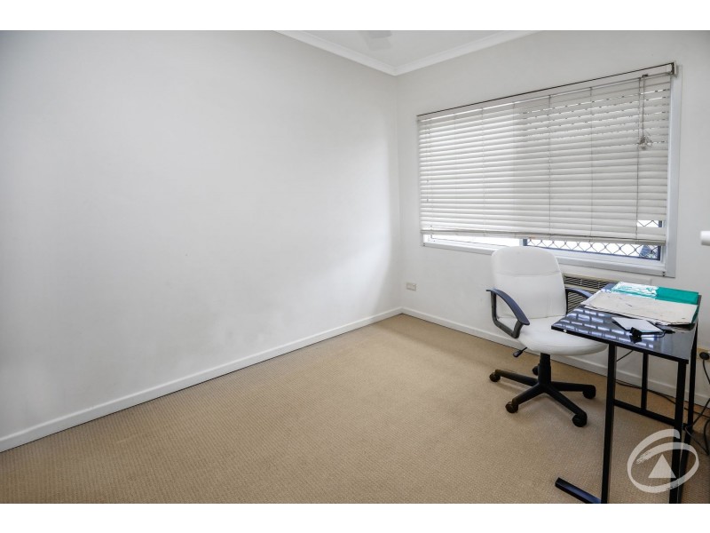 4/9 Balaclava Road, Earlville QLD 4870