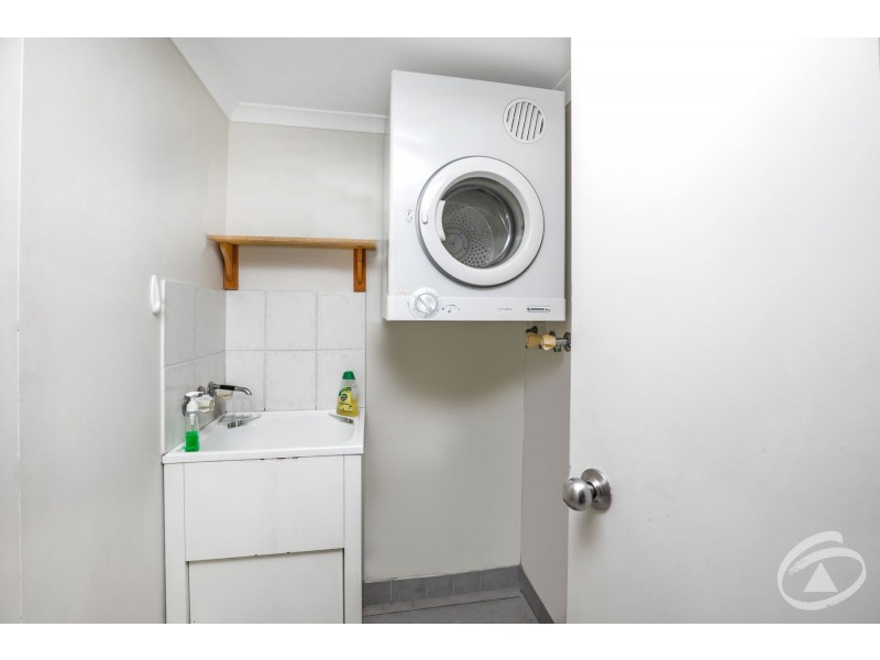 4/9 Balaclava Road, Earlville QLD 4870