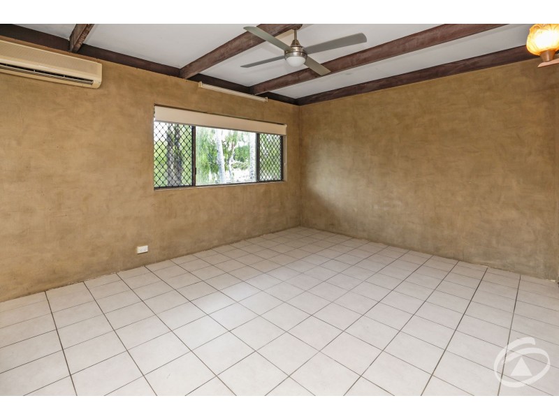 8/323 McLeod Street, Cairns North QLD 4870