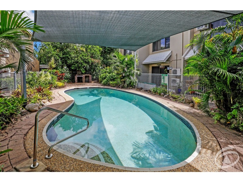 8/323 McLeod Street, Cairns North QLD 4870